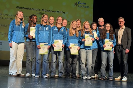 U15 Fußball – Schülerinnen auf der Gala des Sports ausgezeichnet.