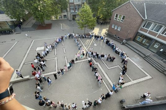Ein Zeichen für den Frieden – Friedensgedenken zum Weltfriedenstag
